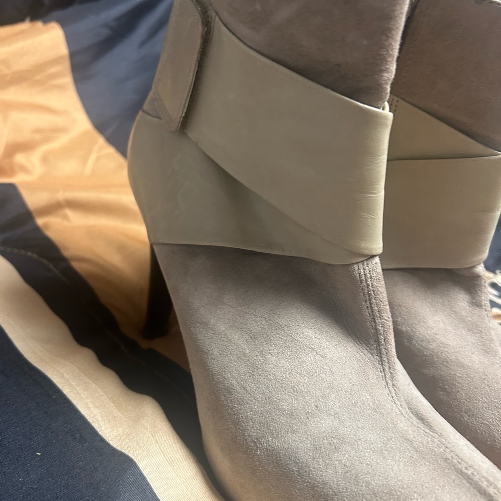 Elegant Taupe Women's Ankle Boots in good condition